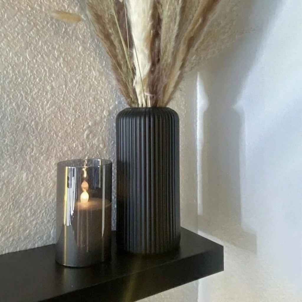 Store & Brand Names (Sleek, Modern & Catchy)

LineaVase

RibbedFlora

CeramicFlex

StudioStripe

CurveClay

ModRib Studio

Marketplace & Amazon SEO Titles (High Search Volume)

Striped Ceramic-Look Plastic Flower Vase – Sha