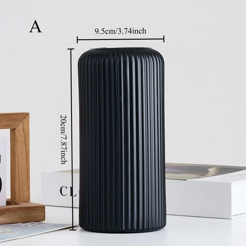 Simple Plastic Vase Donut Shape Single Flower Pot